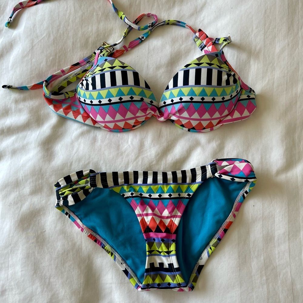 Xhilaration Swim Suit